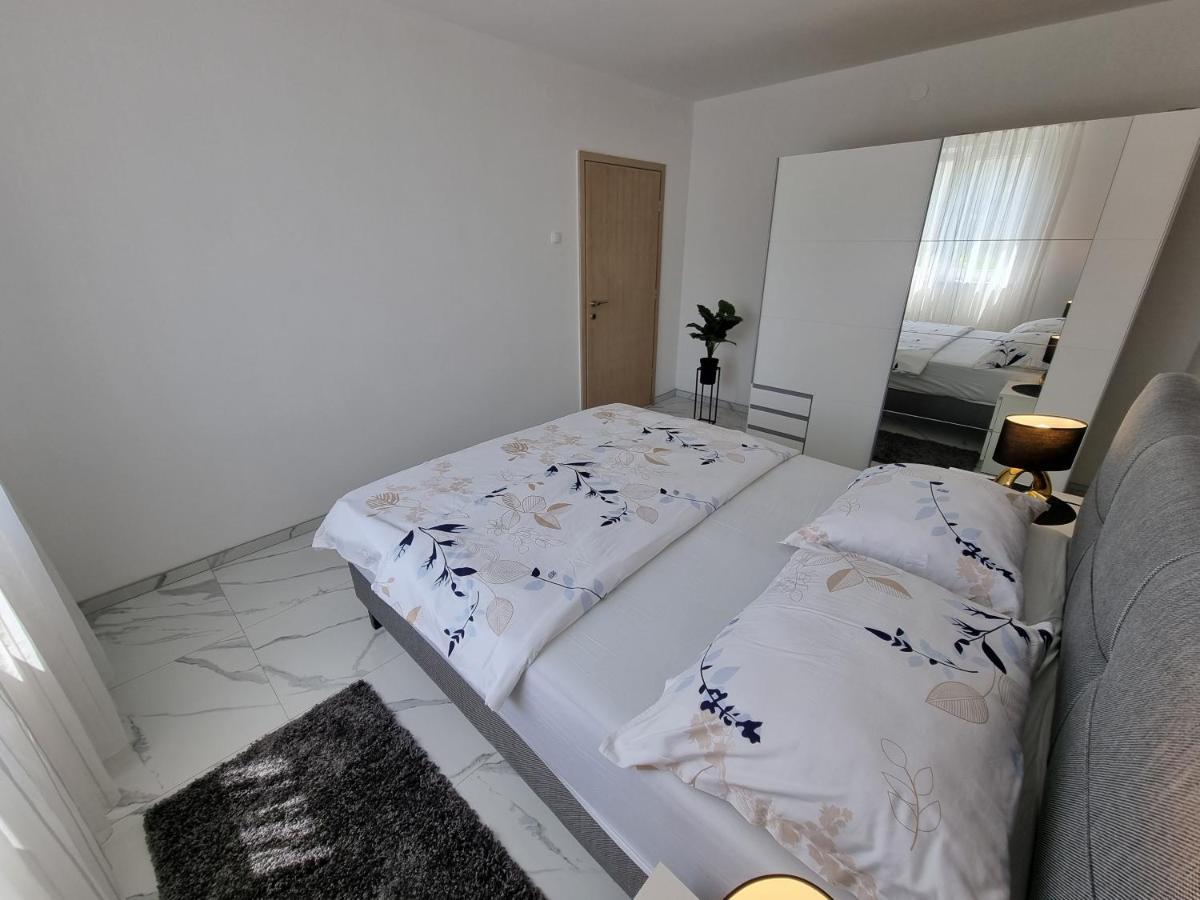 Apartman Striga Crikvenica Buitenkant foto